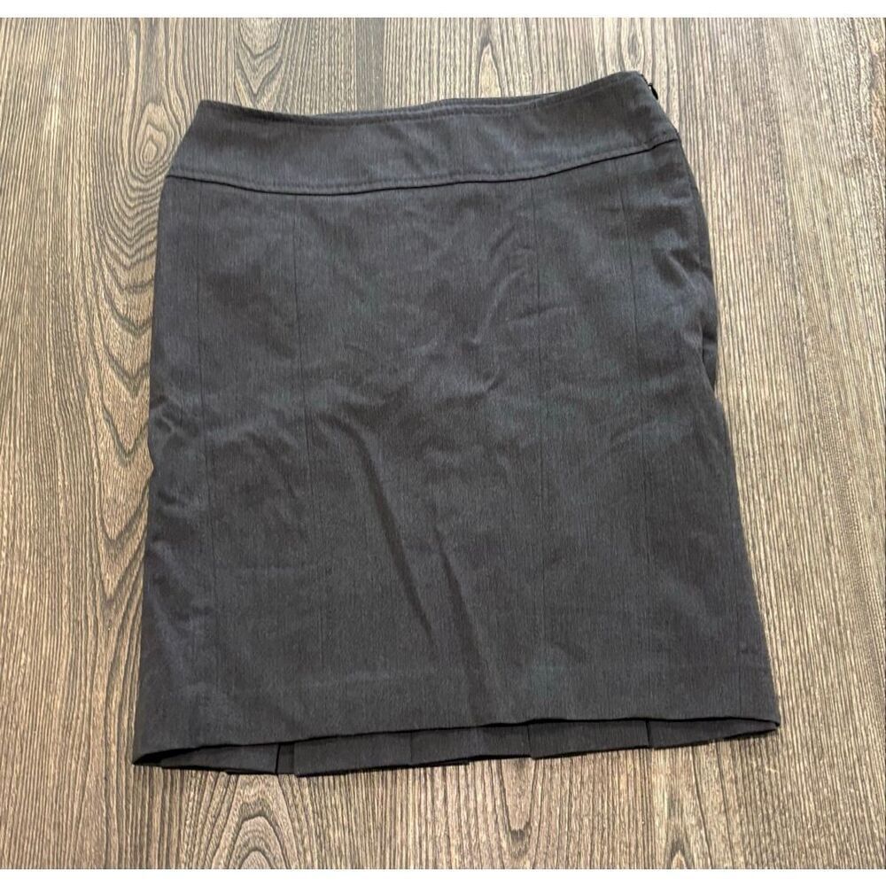 Express Design Studio Pleated Pencil Skirt High Waist Knee Length Gray Size 2